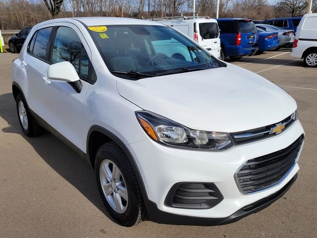 2020 Chevrolet Trax LS Sport Utility 4D - 23041926 - 12