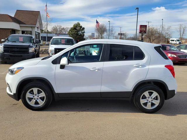2020 Chevrolet Trax LS Sport Utility 4D - 23041926 - 6