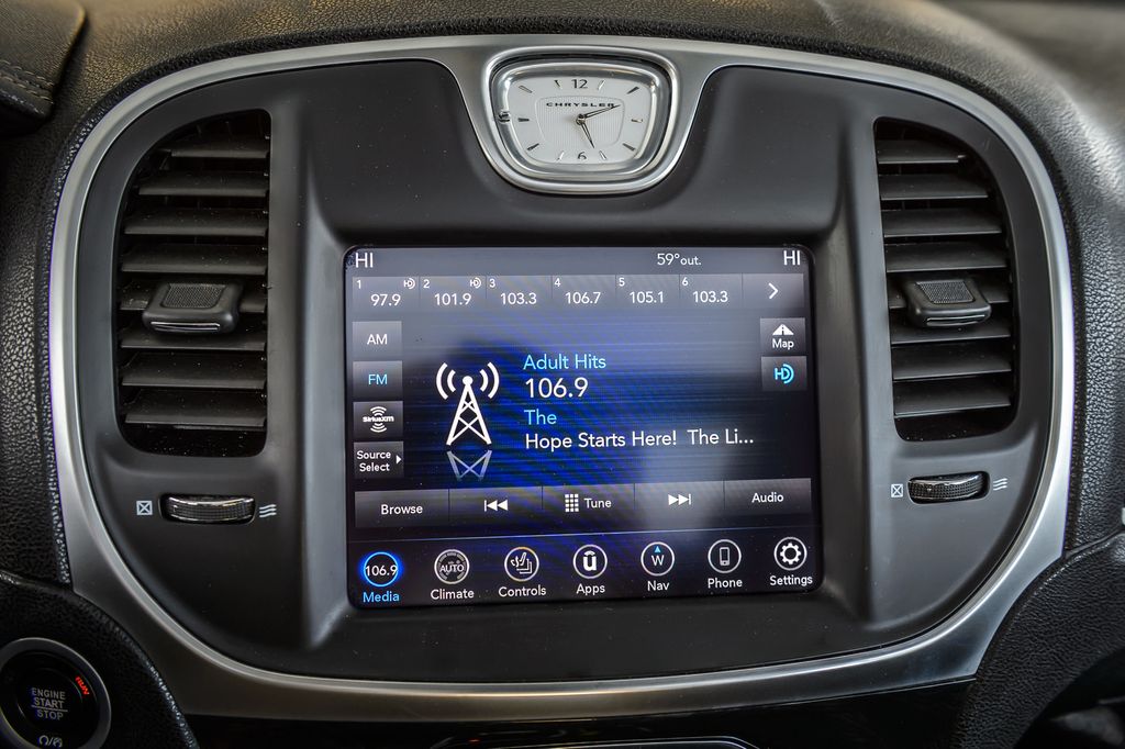 2020 Chrysler 300 300 LIMITED AWD - NAV - BACKUP CAM - BLUETOOTH  - 22990634 - 17