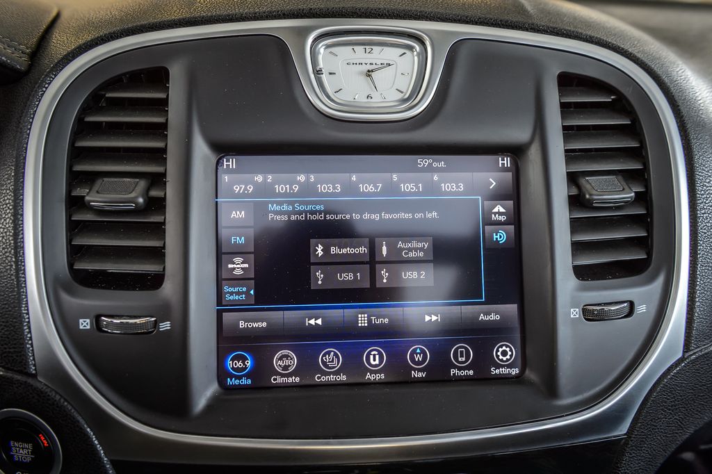 2020 Chrysler 300 300 LIMITED AWD - NAV - BACKUP CAM - BLUETOOTH  - 22990634 - 18