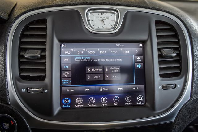 2020 Chrysler 300 300 LIMITED AWD - NAV - BACKUP CAM - BLUETOOTH  - 22990634 - 18