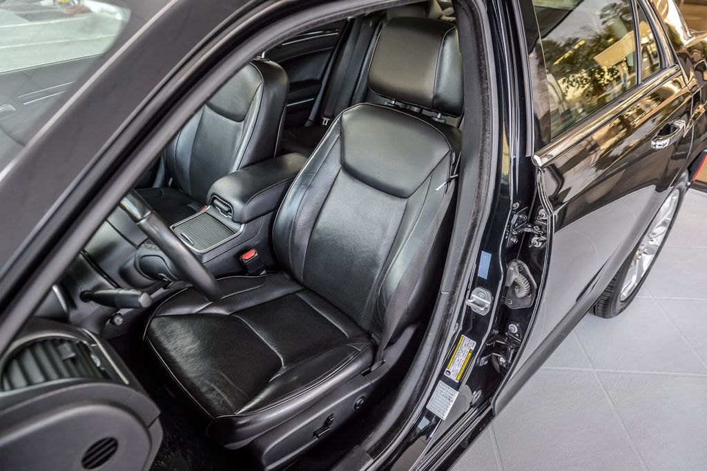 2020 Chrysler 300 300 LIMITED AWD - NAV - BACKUP CAM - BLUETOOTH  - 22990634 - 39