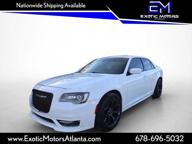 2020 Chrysler 300 300S RWD - 22935445 - 0