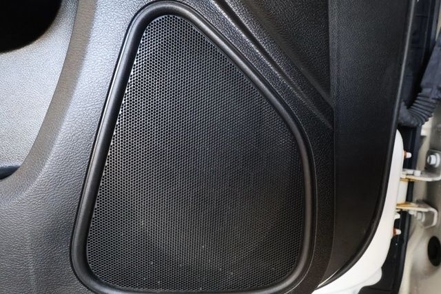 2020 Chrysler 300 300S RWD - 22935445 - 12