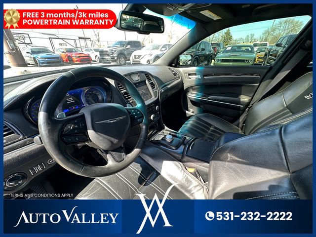 2020 Chrysler 300 300S Sedan 4D - 23006016 - 15