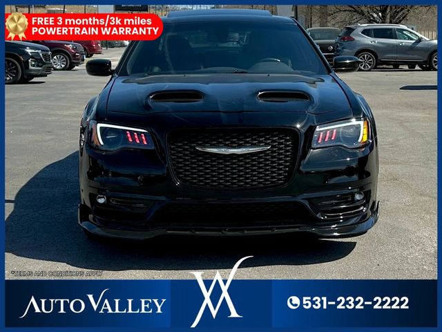2020 Chrysler 300 300S Sedan 4D - 23006016 - 1