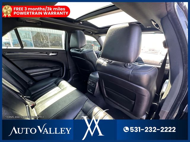 2020 Chrysler 300 300S Sedan 4D - 23006016 - 26