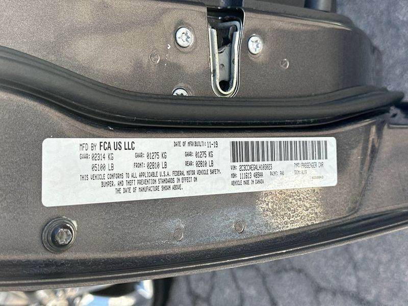 2020 Chrysler 300 Limited RWD - 22954008 - 22