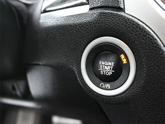 2020 Chrysler 300 Limited RWD - 22815594 - 14