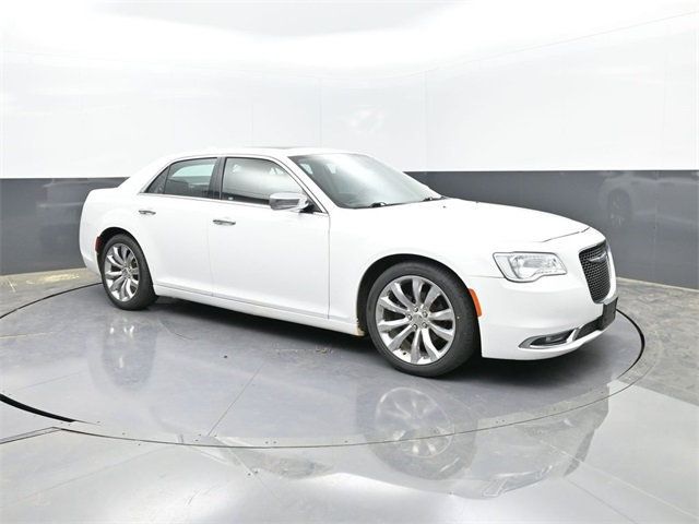 2020 Chrysler 300 Limited RWD - 22815594 - 20