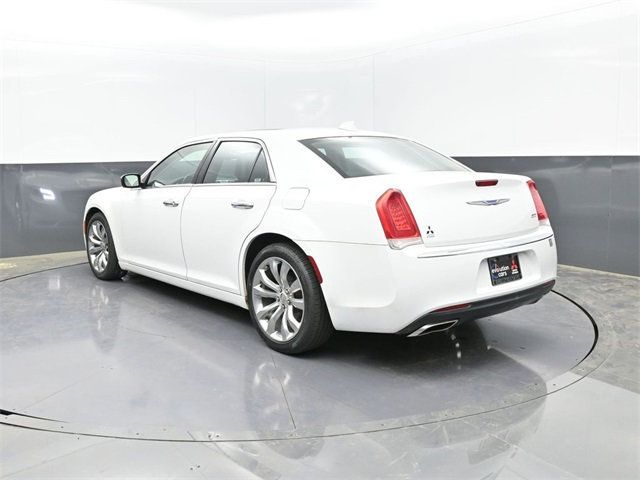 2020 Chrysler 300 Limited photo 3