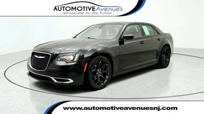2020 Chrysler 300