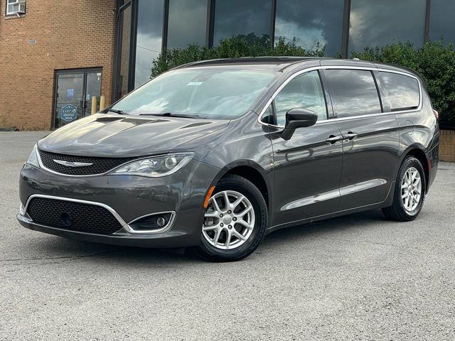 2020 Chrysler Pacifica 2020 CHRYSLER PACIFICA TOURING 1-OWNER OFF-LEASE 615-730-9991 - 22575176 - 0