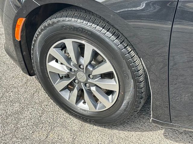 2020 Chrysler Pacifica Limited - 22932769 - 11