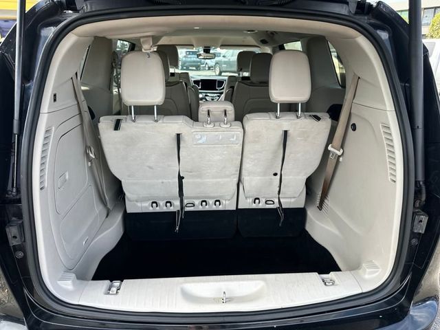 2020 Chrysler Pacifica Limited - 22932769 - 19