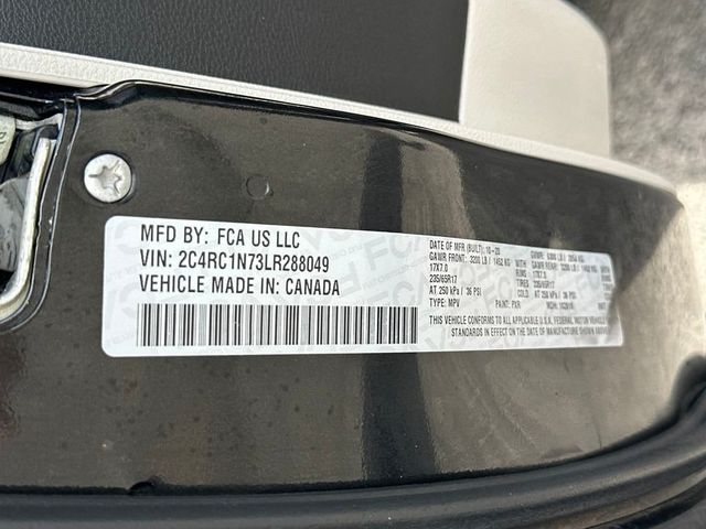 2020 Chrysler Pacifica Limited - 22932769 - 21