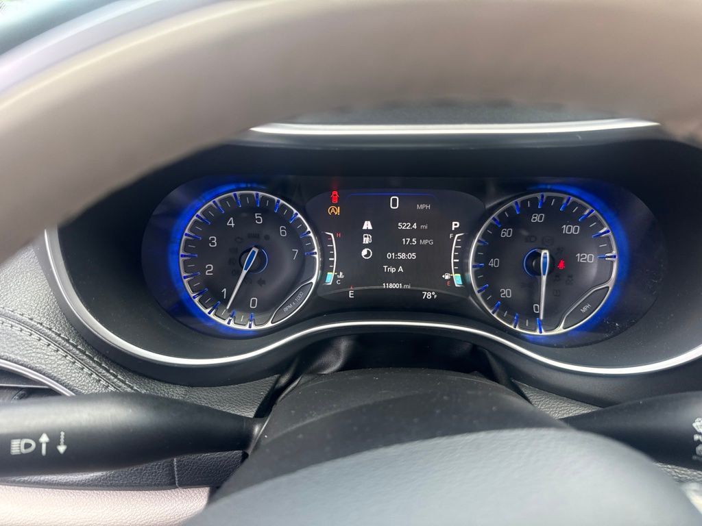 2020 Chrysler Pacifica Limited - 23041194 - 10