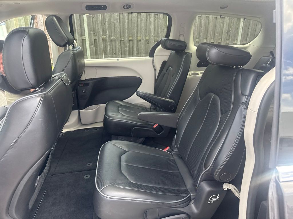 2020 Chrysler Pacifica Limited - 23041194 - 14