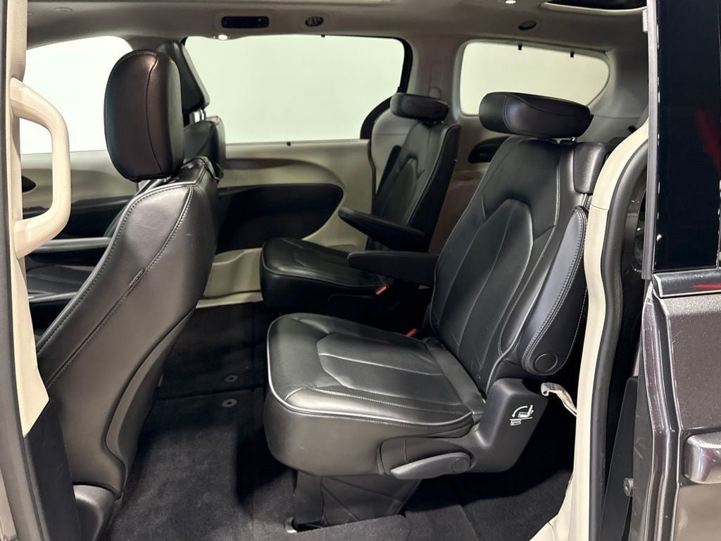 2020 Chrysler Pacifica Limited - 23041194 - 28