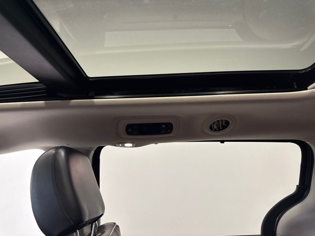 2020 Chrysler Pacifica Limited - 23041194 - 31
