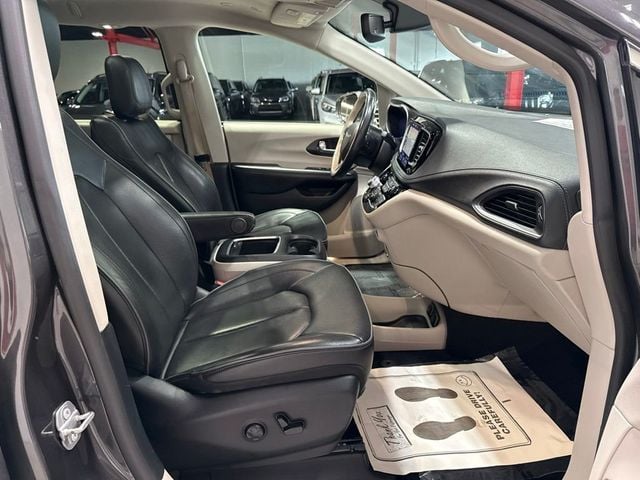 2020 Chrysler Pacifica Limited - 23041194 - 40