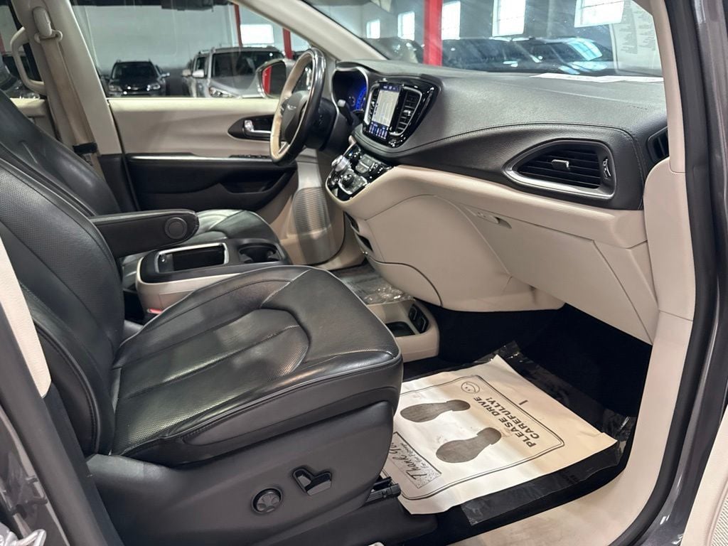 2020 Chrysler Pacifica Limited - 23041194 - 41