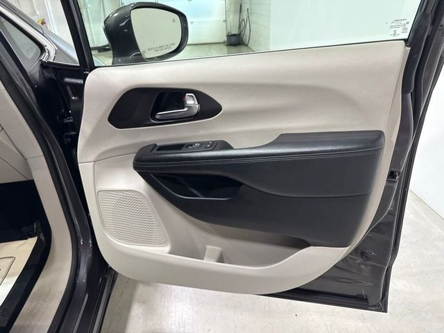 2020 Chrysler Pacifica Limited - 23041194 - 44