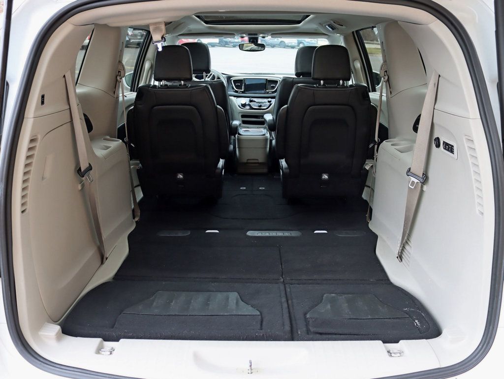 2020 Chrysler Pacifica Limited FWD - 22987517 - 30