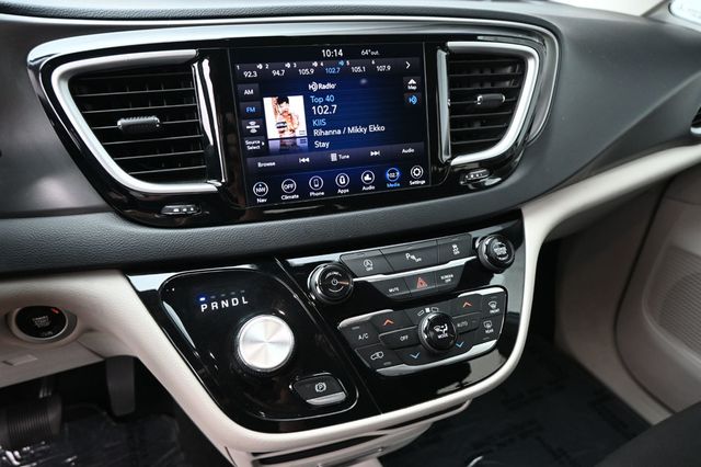2020 Chrysler Pacifica Touring FWD - 23027684 - 7