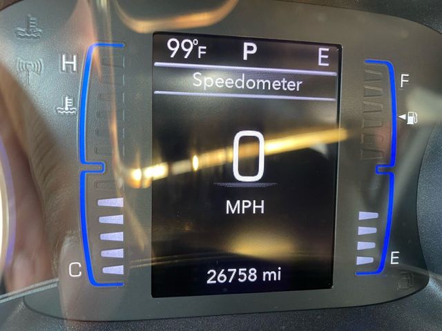 2020 Chrysler Pacifica Touring FWD - 20899389 - 11