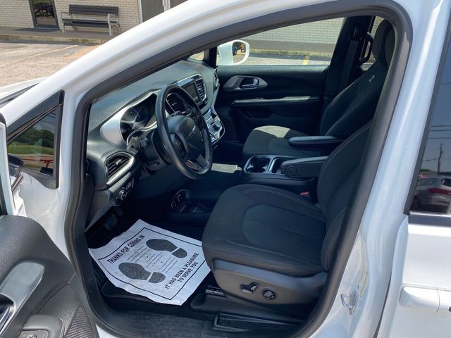 2020 Chrysler Pacifica Touring FWD - 20899389 - 13