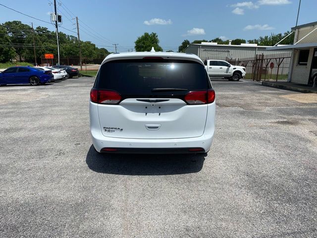 2020 Chrysler Pacifica Touring FWD - 20899389 - 5