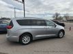 2020 Chrysler Pacifica TOURING L - 22355348 - 3