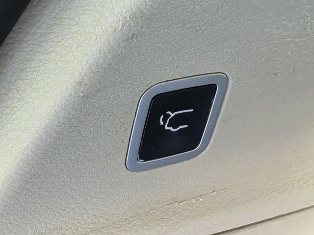 2020 Chrysler Pacifica Touring L - 23011220 - 11