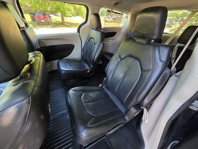 2020 Chrysler Pacifica Touring L - 23011220 - 7