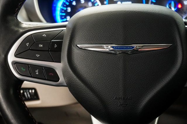 2020 Chrysler Pacifica Touring L - 23056209 - 15