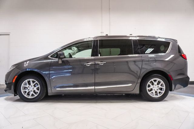 2020 Chrysler Pacifica Touring L - 23056209 - 28