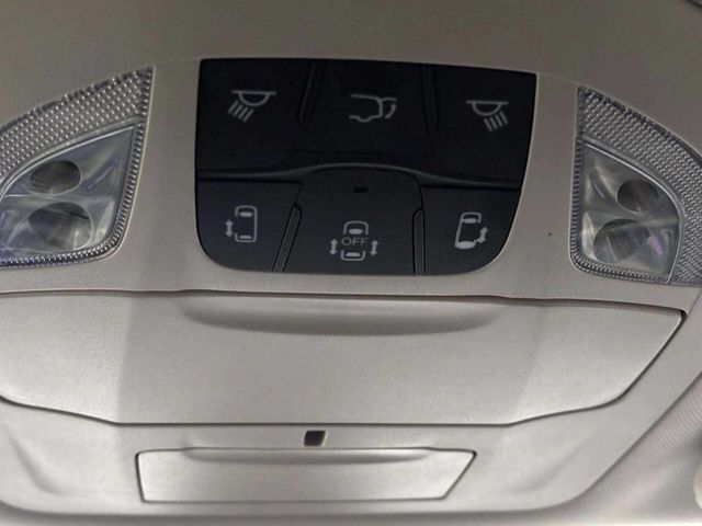 2020 Chrysler Pacifica Touring L 35th Anniversary FWD - 23011246 - 27