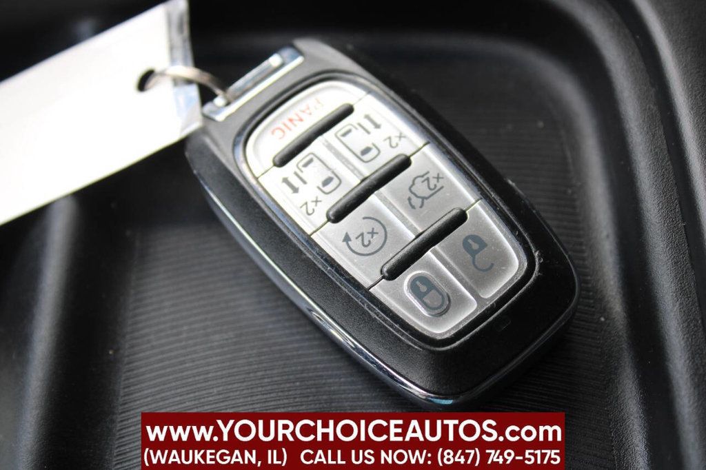 2020 Chrysler Pacifica Touring L 4dr Mini Van - 22905214 - 31