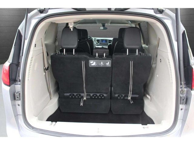 2020 Chrysler Pacifica Touring L 4dr Mini Van - 22934060 - 15