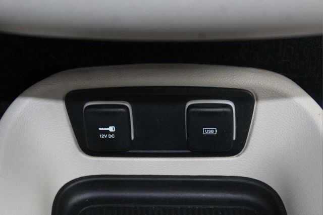 2020 Chrysler Pacifica Touring L 4dr Mini Van - 22934060 - 24