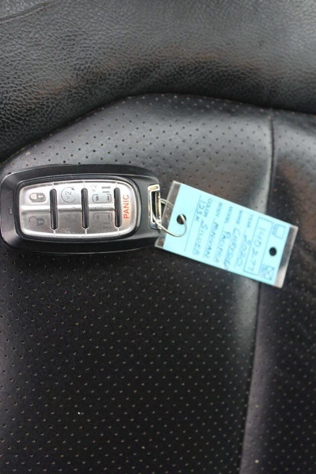 2020 Chrysler Pacifica Touring L 4dr Mini Van - 22934060 - 29