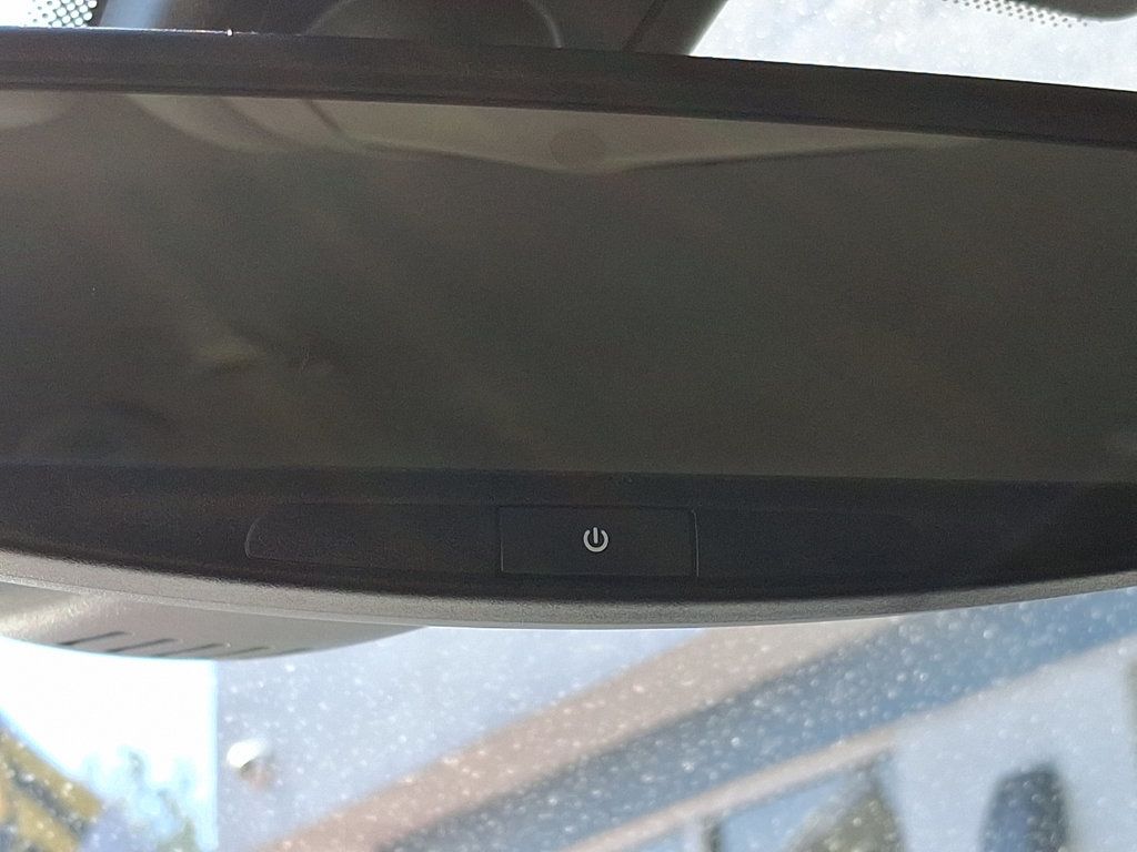 2020 Chrysler Pacifica Touring L photo 23