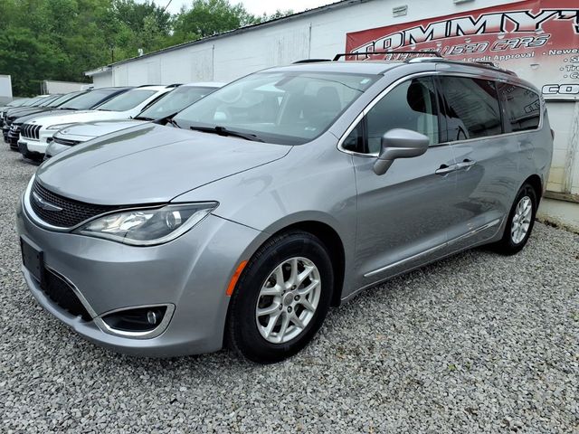 2020 Chrysler Pacifica Touring L Minivan 4D - 23010587 - 1