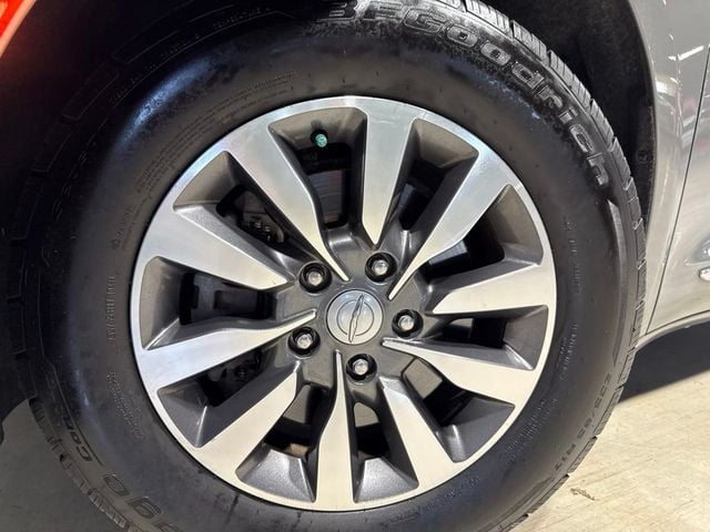2020 Chrysler Pacifica Touring L Plus - 23060037 - 1