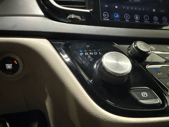 2020 Chrysler Pacifica Touring L Plus - 23060037 - 20