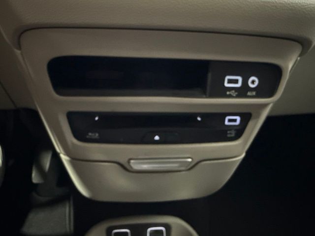 2020 Chrysler Pacifica Touring L Plus - 23060037 - 22