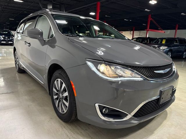 2020 Chrysler Pacifica Touring L Plus - 23060037 - 7