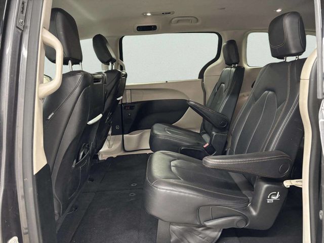 2020 Chrysler Pacifica Touring L Plus 4dr Mini Van - 22954961 - 17