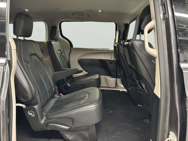 2020 Chrysler Pacifica Touring L Plus 4dr Mini Van - 22954961 - 29